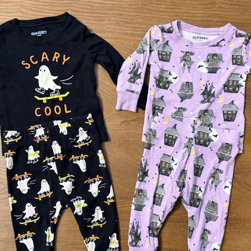 Old Navy Kids Black & Lavender Halloween Pajama Sets